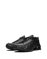 Chaussures de sport noires Nike