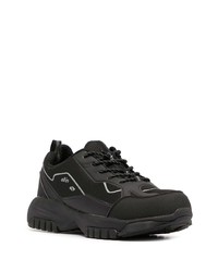 Chaussures de sport noires all in