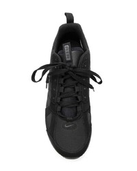 Chaussures de sport noires Nike