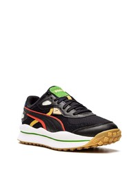 Chaussures de sport noires Puma