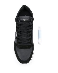 Chaussures de sport noires Philippe Model Paris