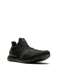 Chaussures de sport noires adidas