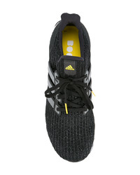 Chaussures de sport noires adidas