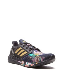 Chaussures de sport noires adidas