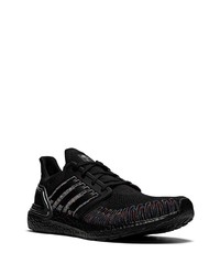 Chaussures de sport noires adidas