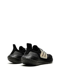 Chaussures de sport noires adidas