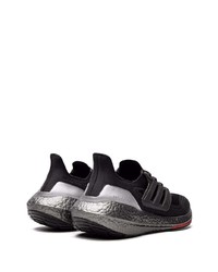 Chaussures de sport noires adidas