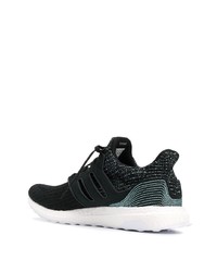 Chaussures de sport noires adidas