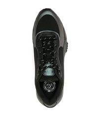 Chaussures de sport noires Puma