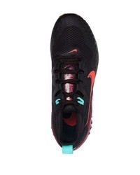 Chaussures de sport noires Nike