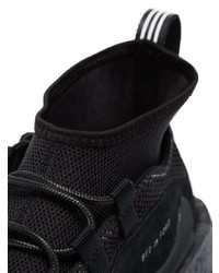 Chaussures de sport noires adidas