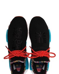 Chaussures de sport noires Adidas By Pharrell Williams