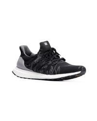 Chaussures de sport noires adidas