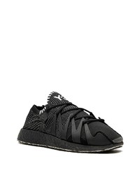 Chaussures de sport noires adidas