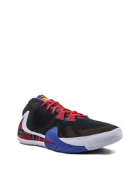 Chaussures de sport noires Nike