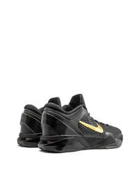 Chaussures de sport noires Nike