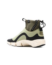 Chaussures de sport olive Nike