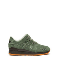 Chaussures de sport olive Asics