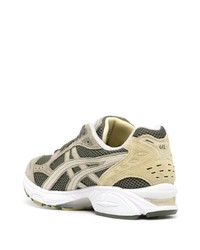 Chaussures de sport olive Asics