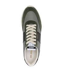 Chaussures de sport olive Axel Arigato