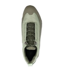 Chaussures de sport olive Roa