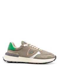 Chaussures de sport olive Philippe Model Paris