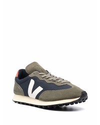 Chaussures de sport olive Veja