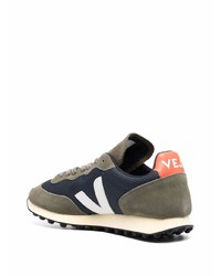 Chaussures de sport olive Veja