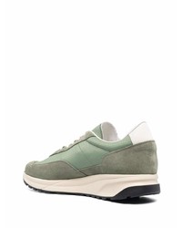 Chaussures de sport olive Common Projects