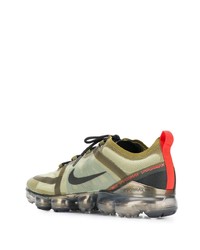 Chaussures de sport olive Nike