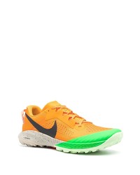 Chaussures de sport orange Nike