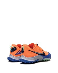 Chaussures de sport orange Nike