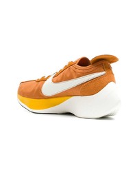 Chaussures de sport orange Nike