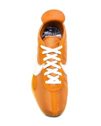 Chaussures de sport orange Nike