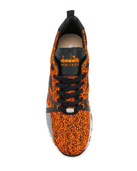 Chaussures de sport orange Diadora
