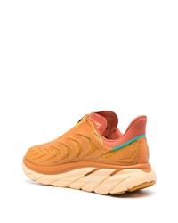 Chaussures de sport orange Hoka One One