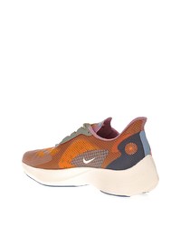 Chaussures de sport orange Nike