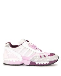 Chaussures de sport roses adidas