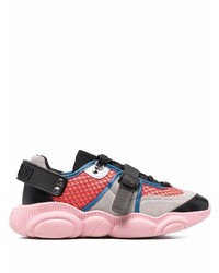 Chaussures de sport roses Moschino