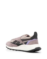 Chaussures de sport roses Reebok