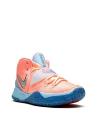 Chaussures de sport roses Nike