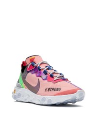 Chaussures de sport roses Nike