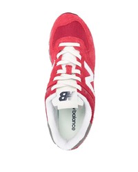 Chaussures de sport rouge et blanc New Balance
