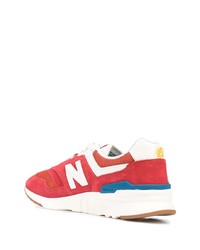 Chaussures de sport rouge et blanc New Balance