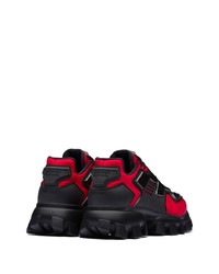 Chaussures de sport rouge et noir Prada