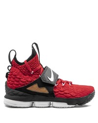 Chaussures de sport rouge et noir Nike