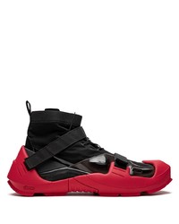 Chaussures de sport rouge et noir Nike