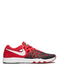 Chaussures de sport rouge et noir Nike