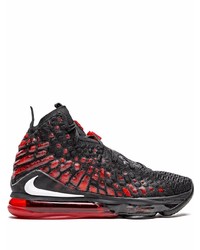 Chaussures de sport rouge et noir Nike