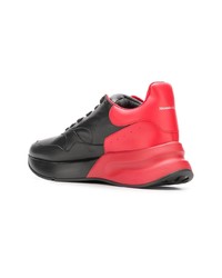 Chaussures de sport rouge et noir Alexander McQueen